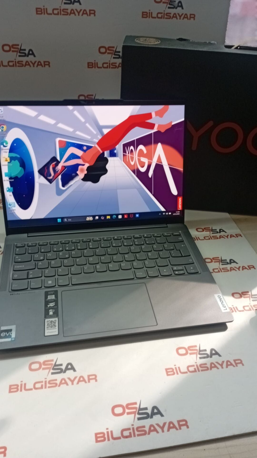 Lenovo Yoga / İntel Evo İ5-1240P/ 8 RAM 512 SSD / 14'' WUXGA OLED
