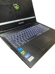 Kutulu Monster Abra A5 V16.7 i5 11400H 16 Ram 1 TB GTX 1650