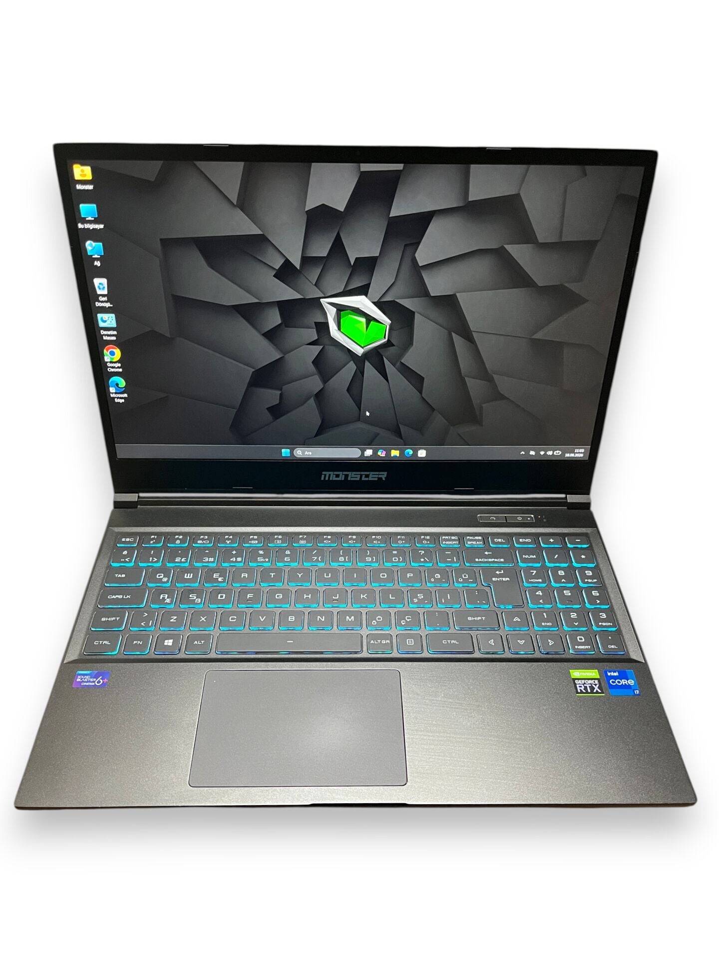 Monster Abra A5 V16.2 i7 11800H 8 Ram 500 SSD RTX 3050