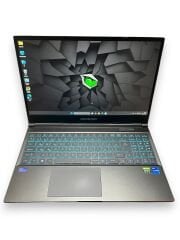 Monster Abra A5 V16.2 i7 11800H 8 Ram 500 SSD RTX 3050