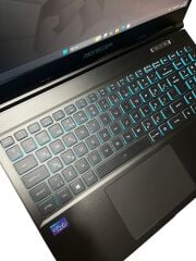 Monster Abra A5 V16.2 i7 11800H 8 Ram 500 SSD RTX 3050