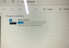 HP ZBook 15v G5 / Intel® Core™ İ7-8750H/NVIDIA Quadro P600 GDDR5 128 bit 4GB/16 GB 2666 MHz DDR4/256 SSD/Dokunmatik Ekran