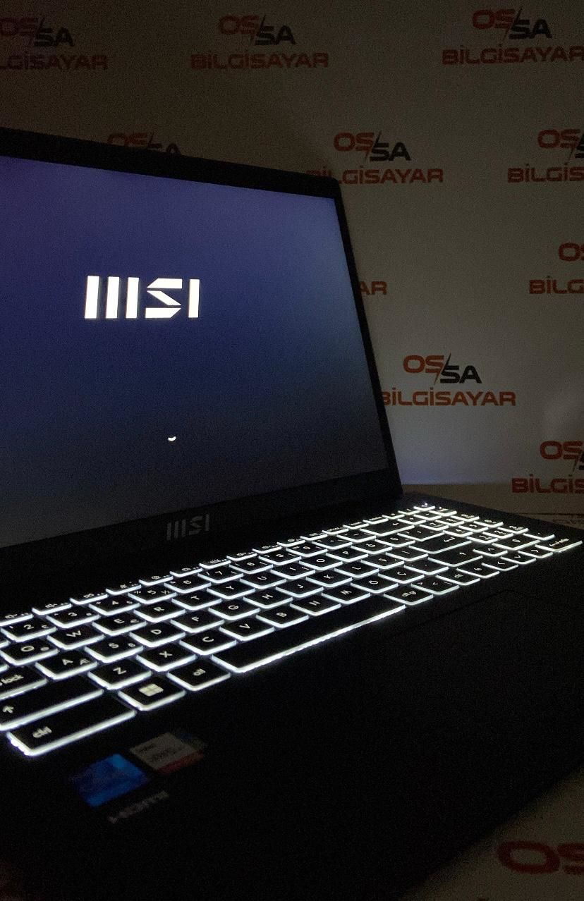 MSİ Modern 15 B12MO-605TR İ5-12.Nesil/8 Ram/512 SSD