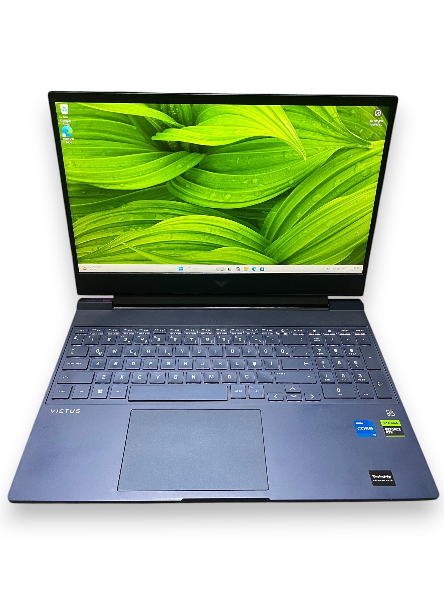 HP Victus 15-fa1042nt i5 13500H 16 Ram 1 TB SSD RTX 4050