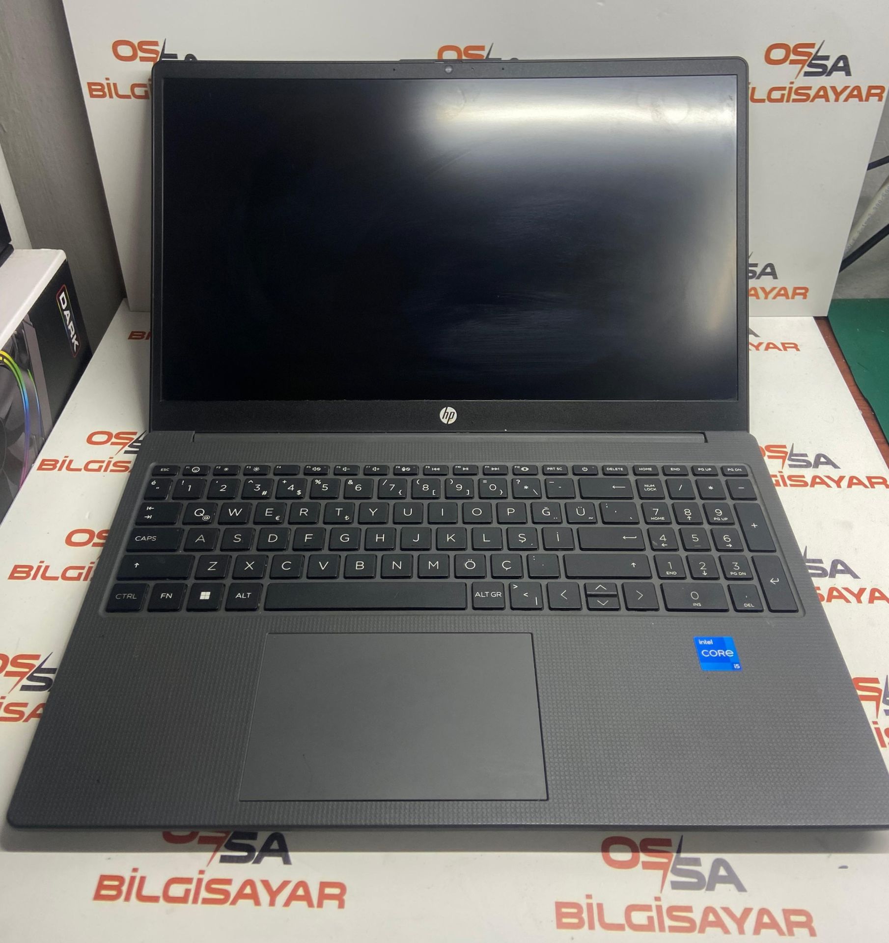 Garantili Hp 15-fd0022nt / İntel® Core™ İ5-1335U / 8Ram / 256 SSD / FHD 1920x1080 15.6''