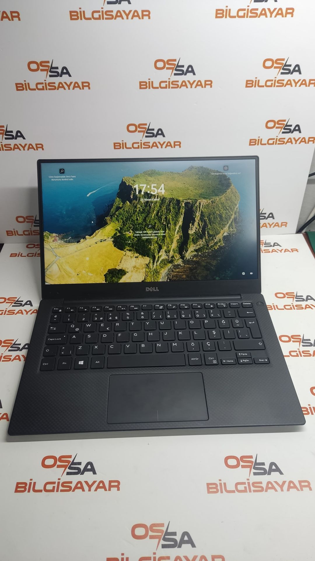 Dell XPS P54G / İ7-7.Nesil / 8 RAM / 256 SSD