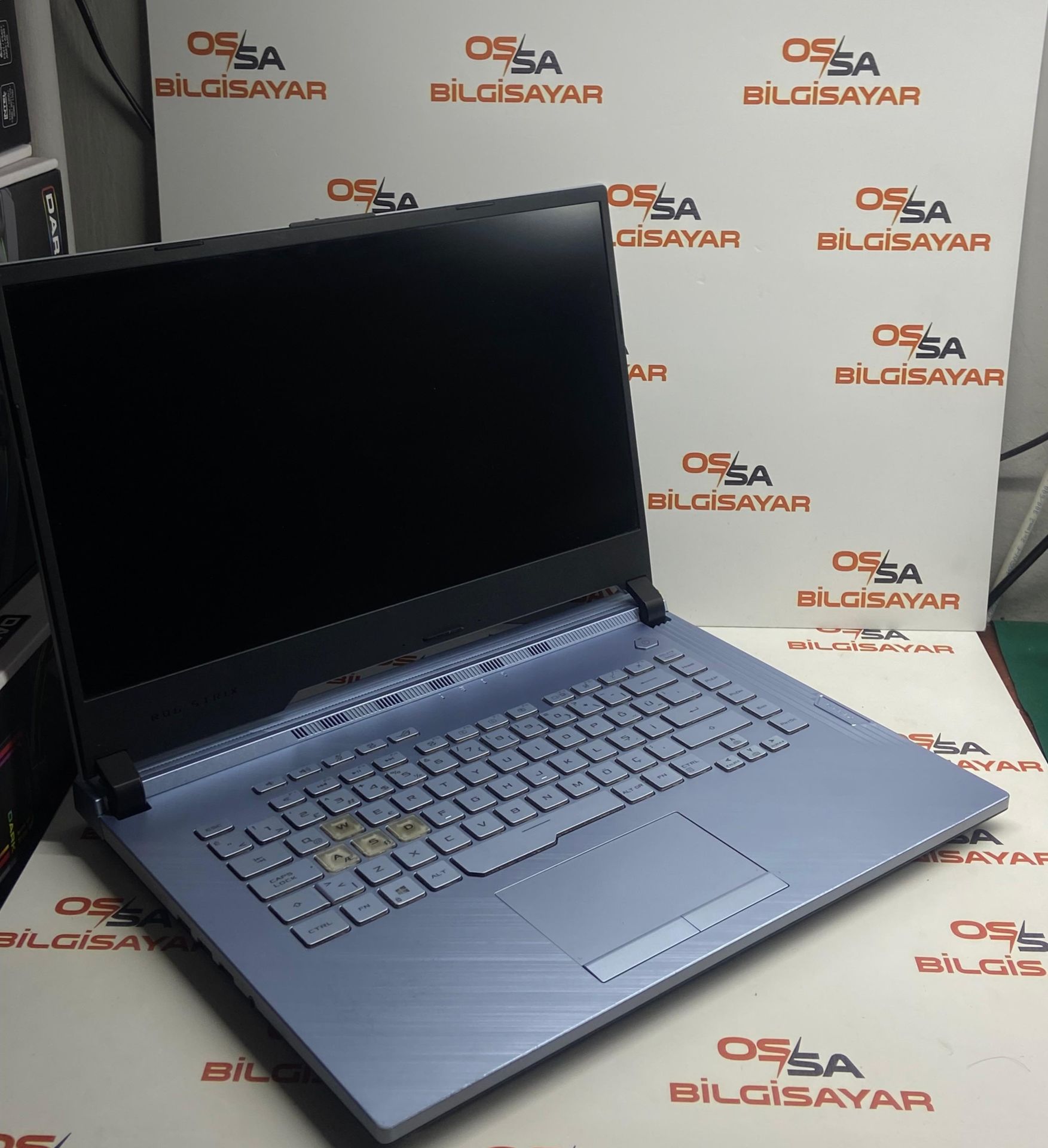 Asus Rog Strix G531GT / i7-9.Nesil / 24Ram / GTX 1650 / 512SSD