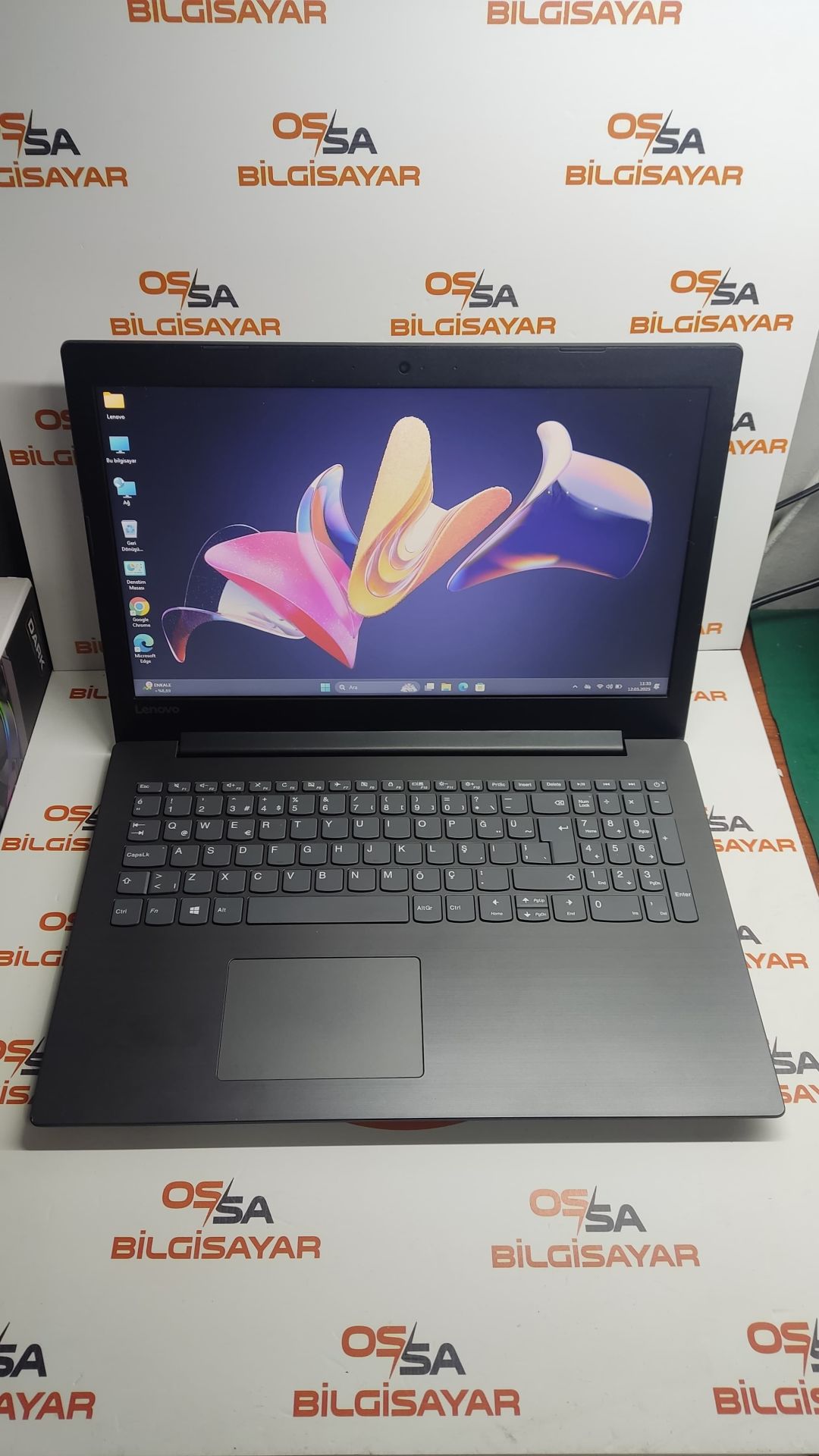 Lenovo IdeaPad 330-15IKB / İ3-7.Nesil/8 RAM/256 SSD