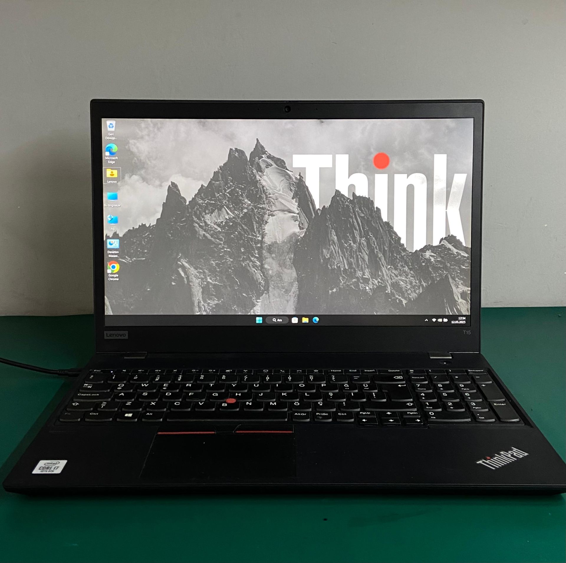 Lenovo Think Pad T15 / İ7-10.Nesil / 16 Ram / 512SSD / MX330