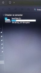 Hp 15-DB1055NT/R3-3200U/8 Ram/256 SSD/Radeon R7 M440 2 GB