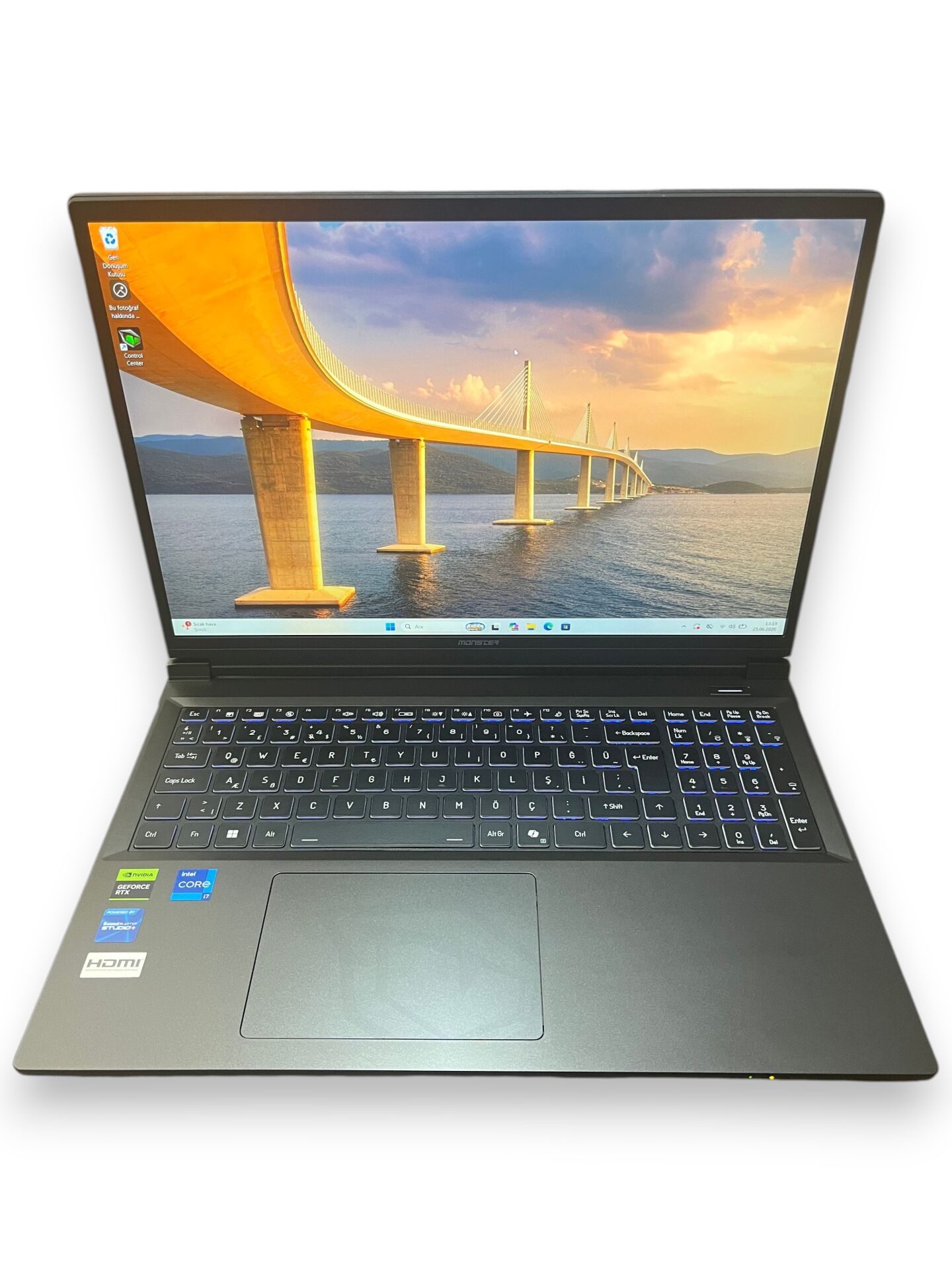 Kutulu Monster Tulpar T6 V3.3 i7 13700HX 16 Ram 1 TB SSD RTX 5060