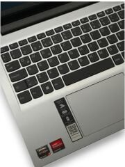 Kutulu Lenovo AMD Ryzen 7 5700U 16 RAM 512 SSD 15.6'' FHD