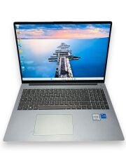 HUAWEI MateBook D 16 i5 12450H 8 Ram 512 GB SSD
