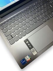 Kutulu Lenovo IdeaPad 3 15ITL6 i5 1135G7 12 Ram 512 GB SSD