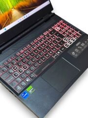 Acer Nitro 5 i7-12650H 16 RAM 512 SSD RTX 4060 8 GB 128 Bit 140W