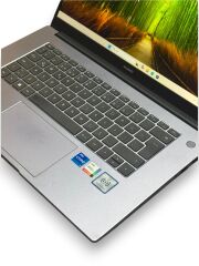 Huawei i7-1165G7 16 RAM 512 SSD