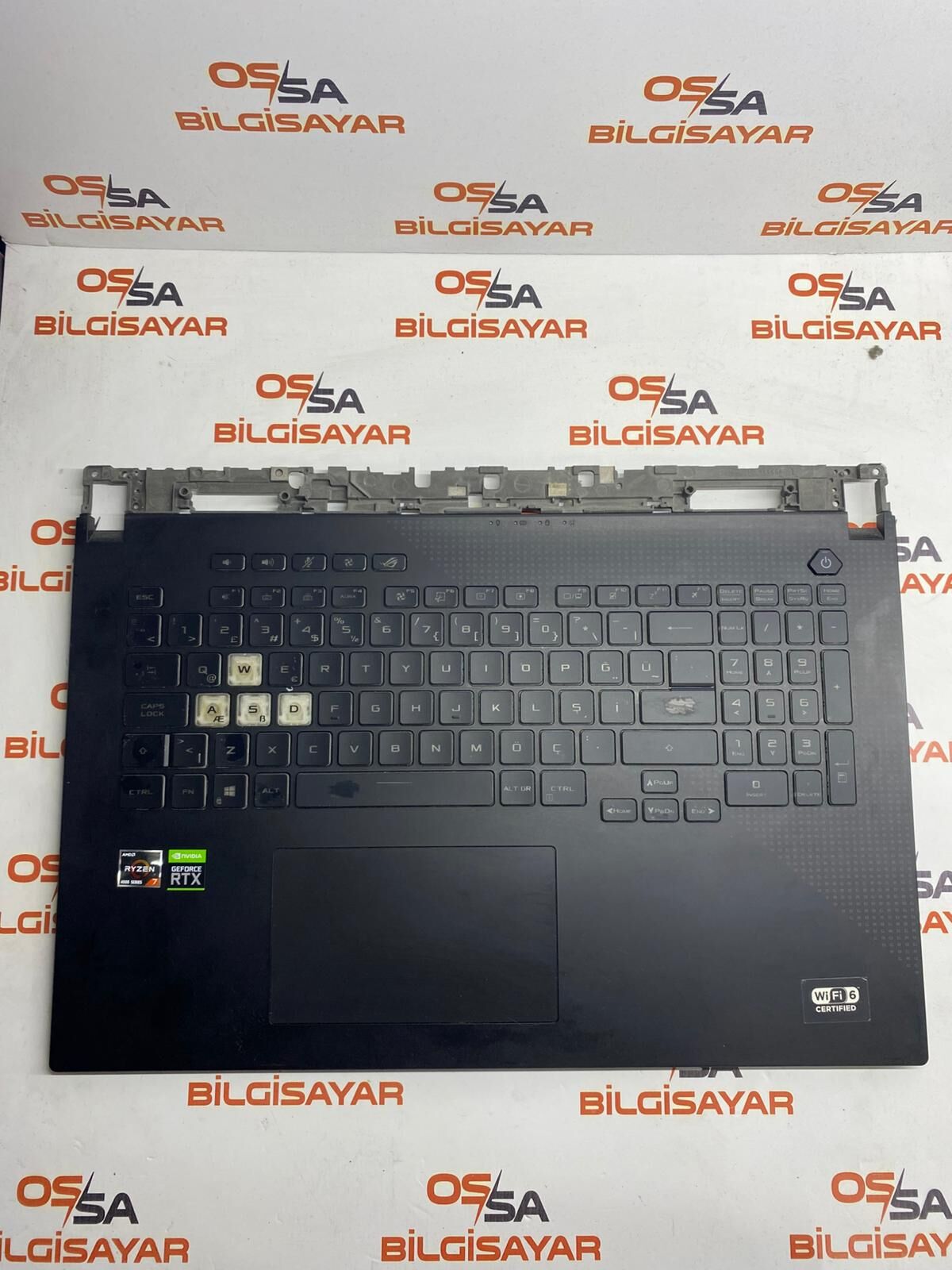 Asus ROG Strix G713 Klavye Kasası