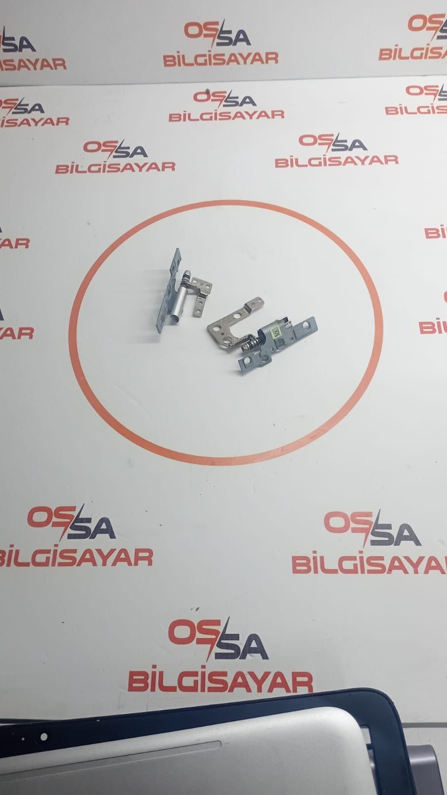 *HP 13-D000NX Menteşe