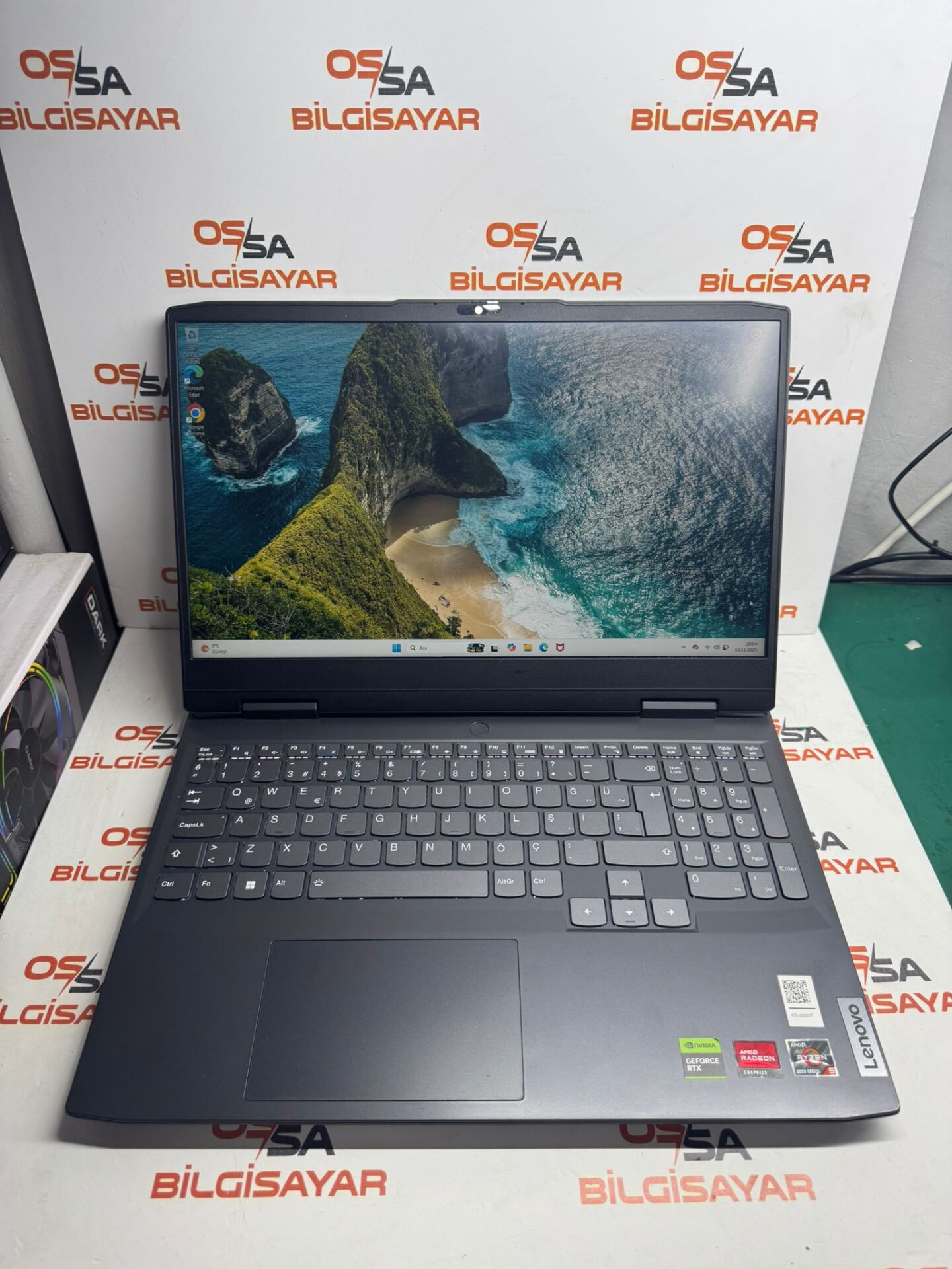 Lenovo Gaming R5 6600H / 8 Ram / 512 SSD / RTX 3050 4 GB