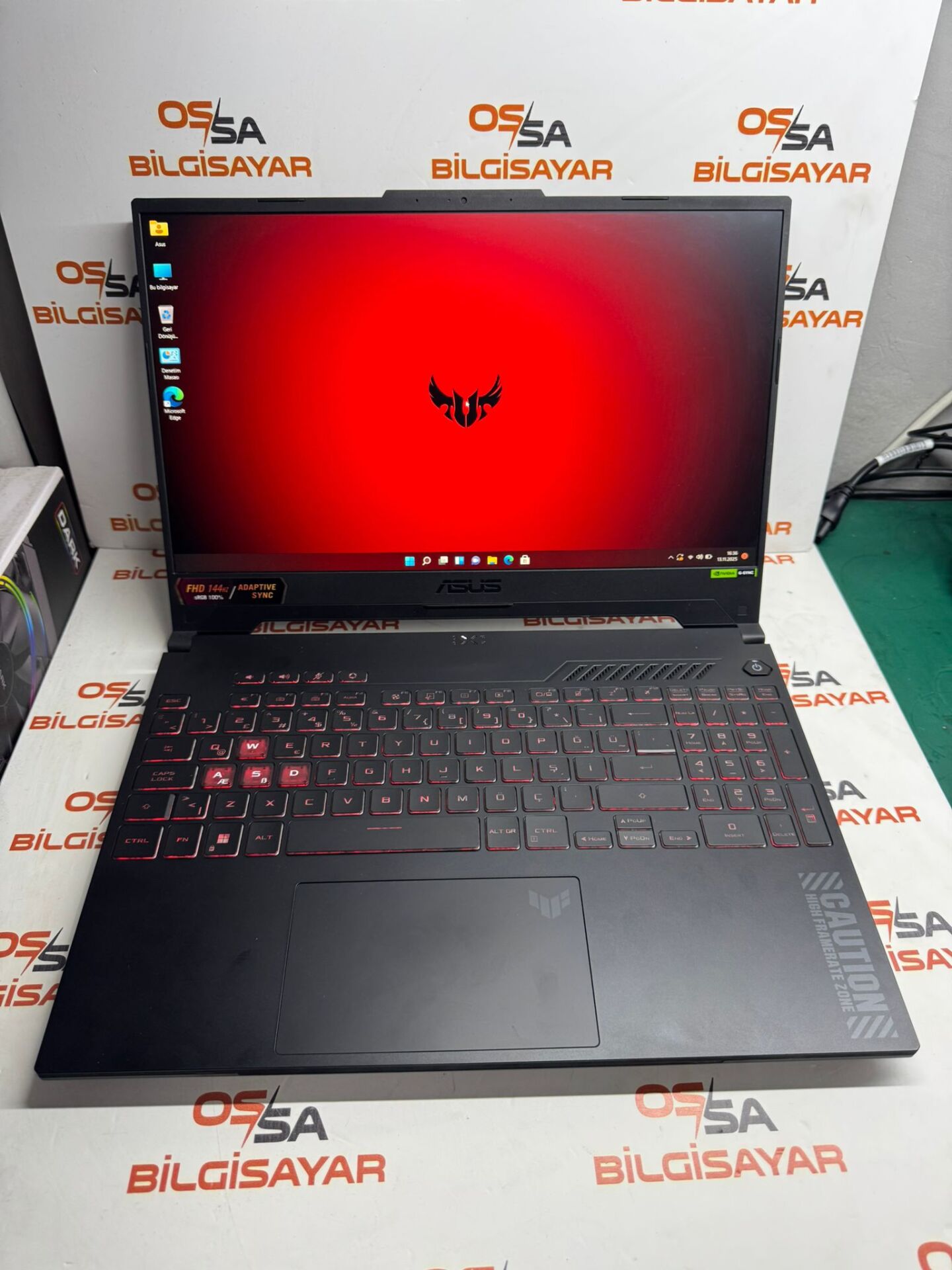 Asus Tuf R7 7735 HS / 8 Ram / 512 SSD / RTX 4050 6 GB