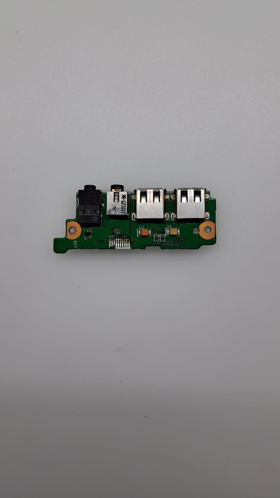 Casper Nirvana H36 Usb Girişi