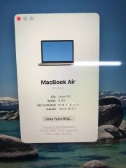 Apple MacBook Air M1 8/256 13.3'' 2K Retina