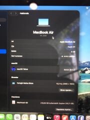 Kutulu Apple MacBook Air M1 8/256 13.3'' 2K Retina