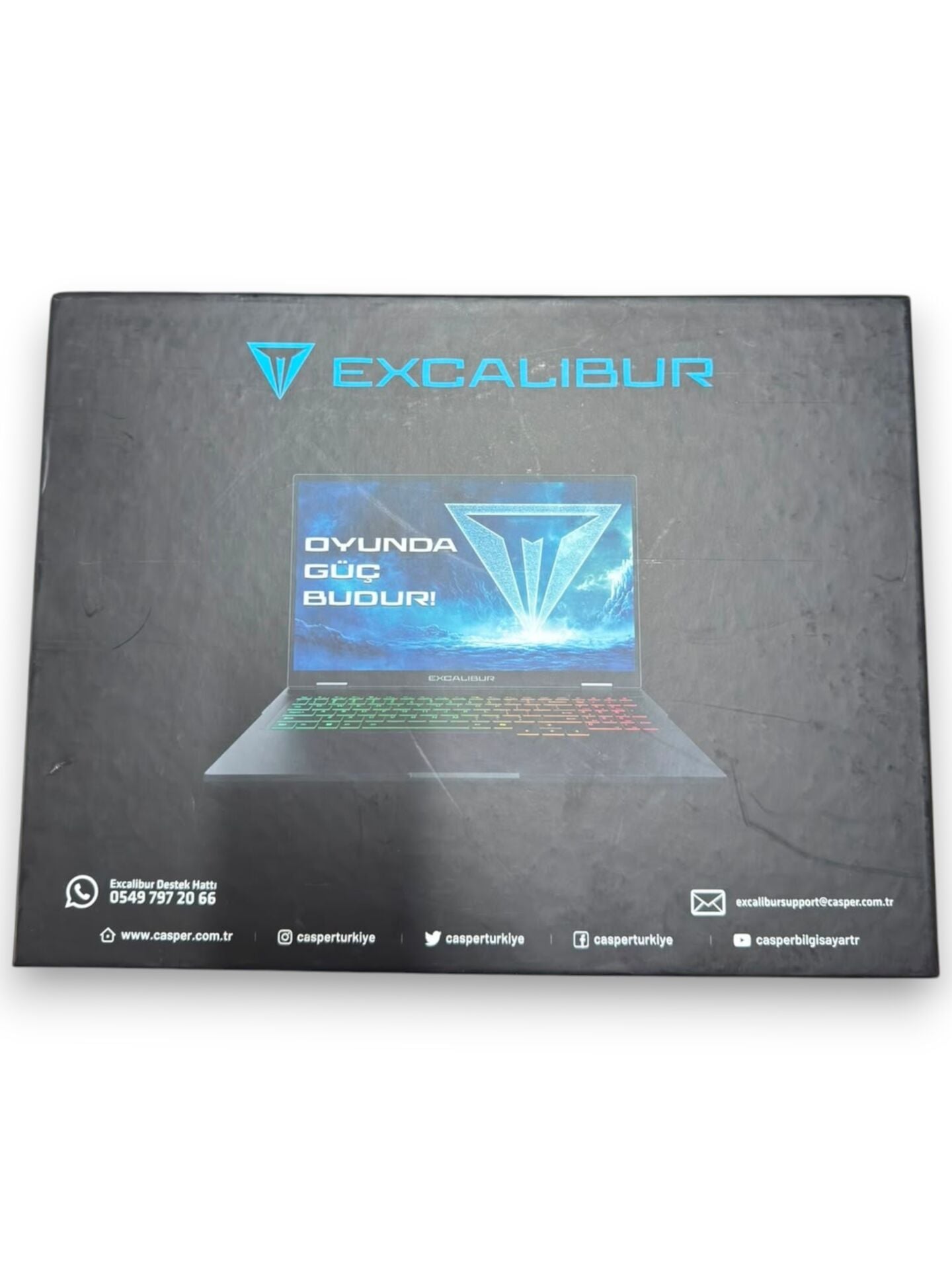 Sıfır EXCALİBUR G915 i7-13650HX 32 RAM 1 TB SSD RTX 5060 8 GB