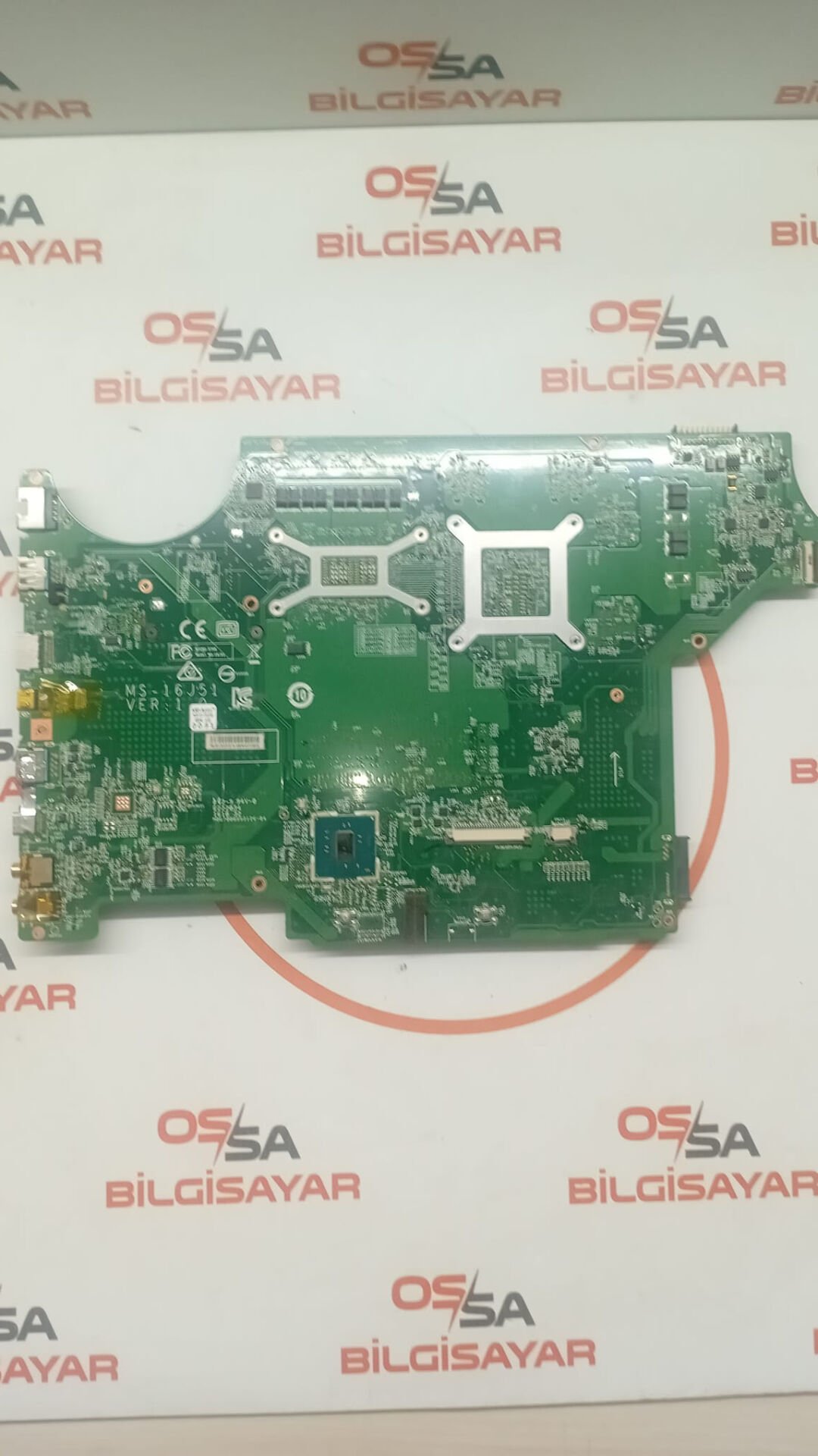 MSI PE60 6QE-407XTR 8-M2L45  Anakart İ7 6.Nesil NVİDİA GeForce GTX 930 M