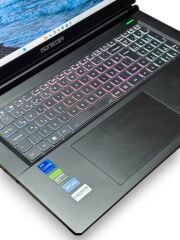 Garantili Monster T7 i7-13700H 32 RAM 1 TB SSD RTX 4060 8 GB