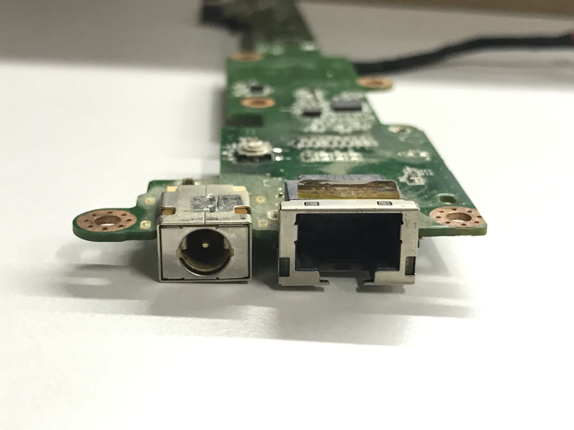 Acer Aspire V5-551G Ethernet Soket Power Jack Dc Jack