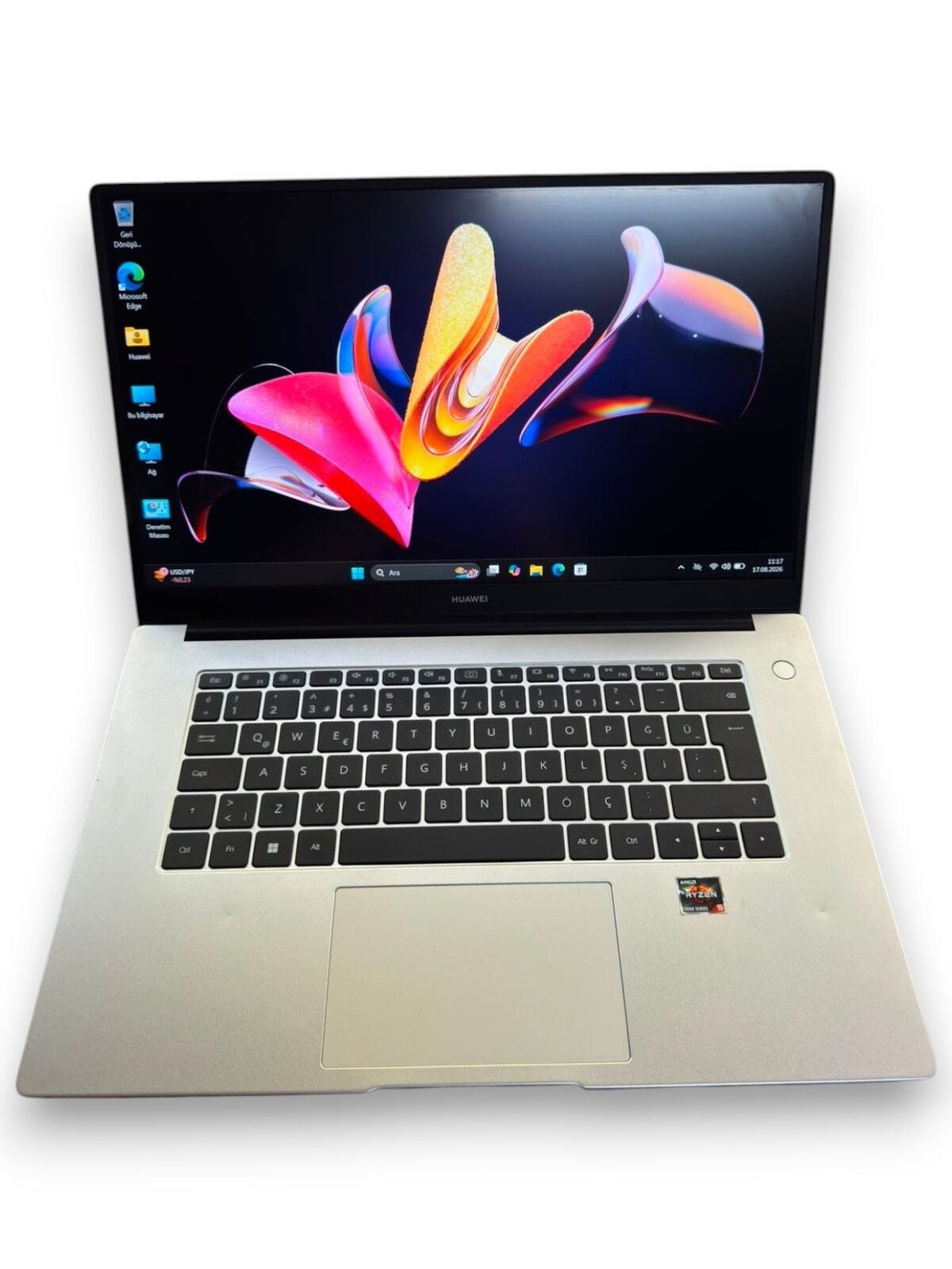 Huawei boM-WDQ9 Ryzen 5 5500U 8 RAM 512 SSD