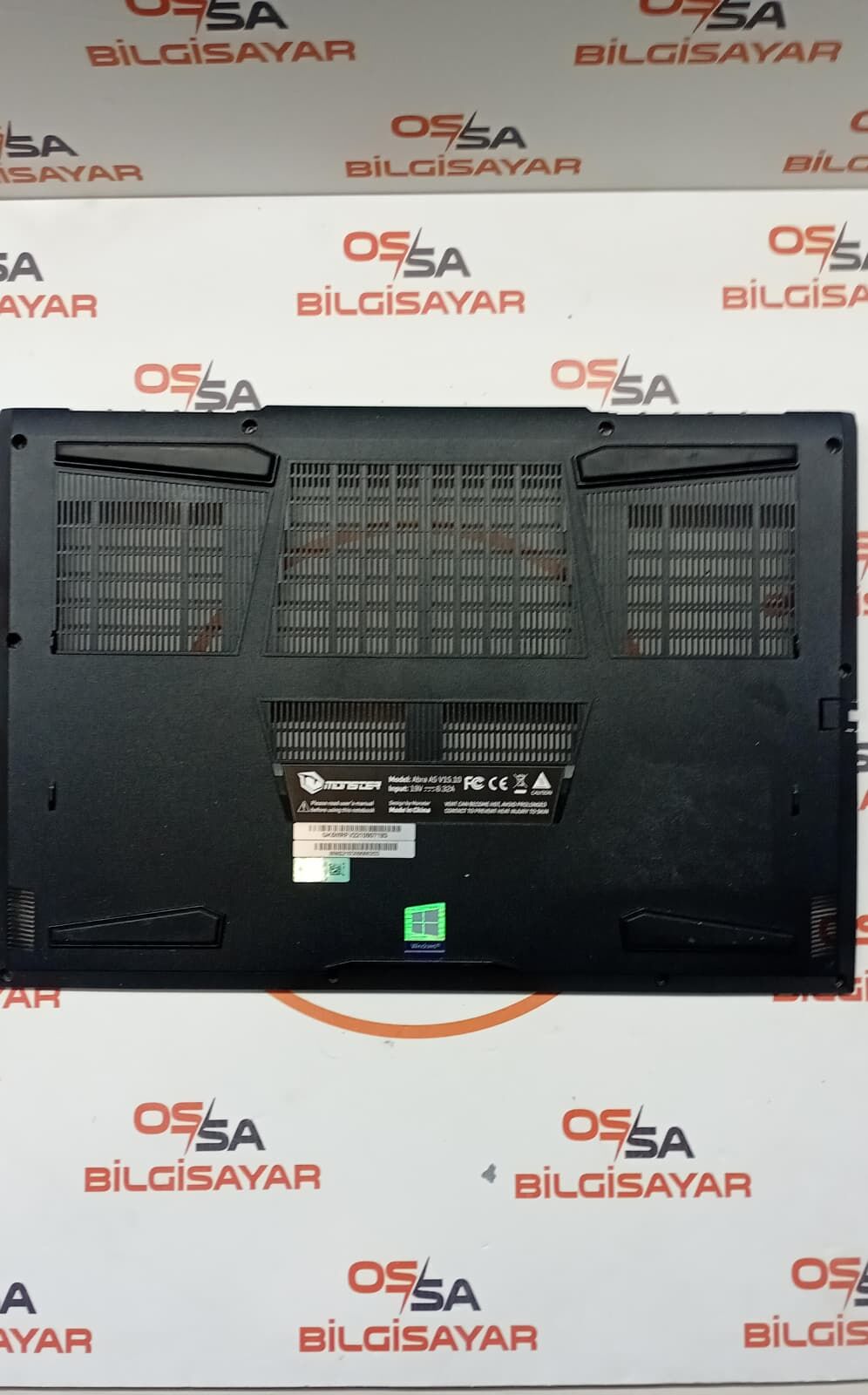 Monster Abra A5 V15.10 Alt Kasa PMARG5VDA0