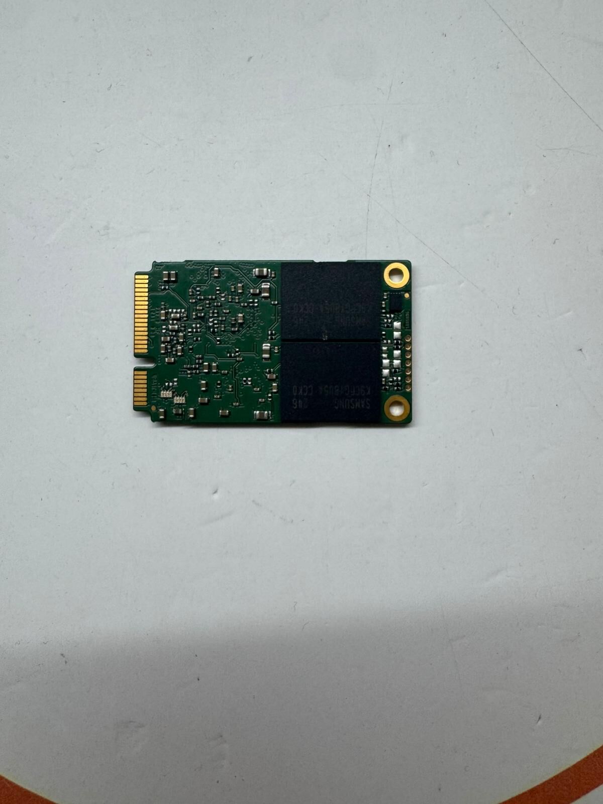 Samsung mSata SSD 128GB Sağlığı iyi Durumdadır MZ-MTD1280/0L1